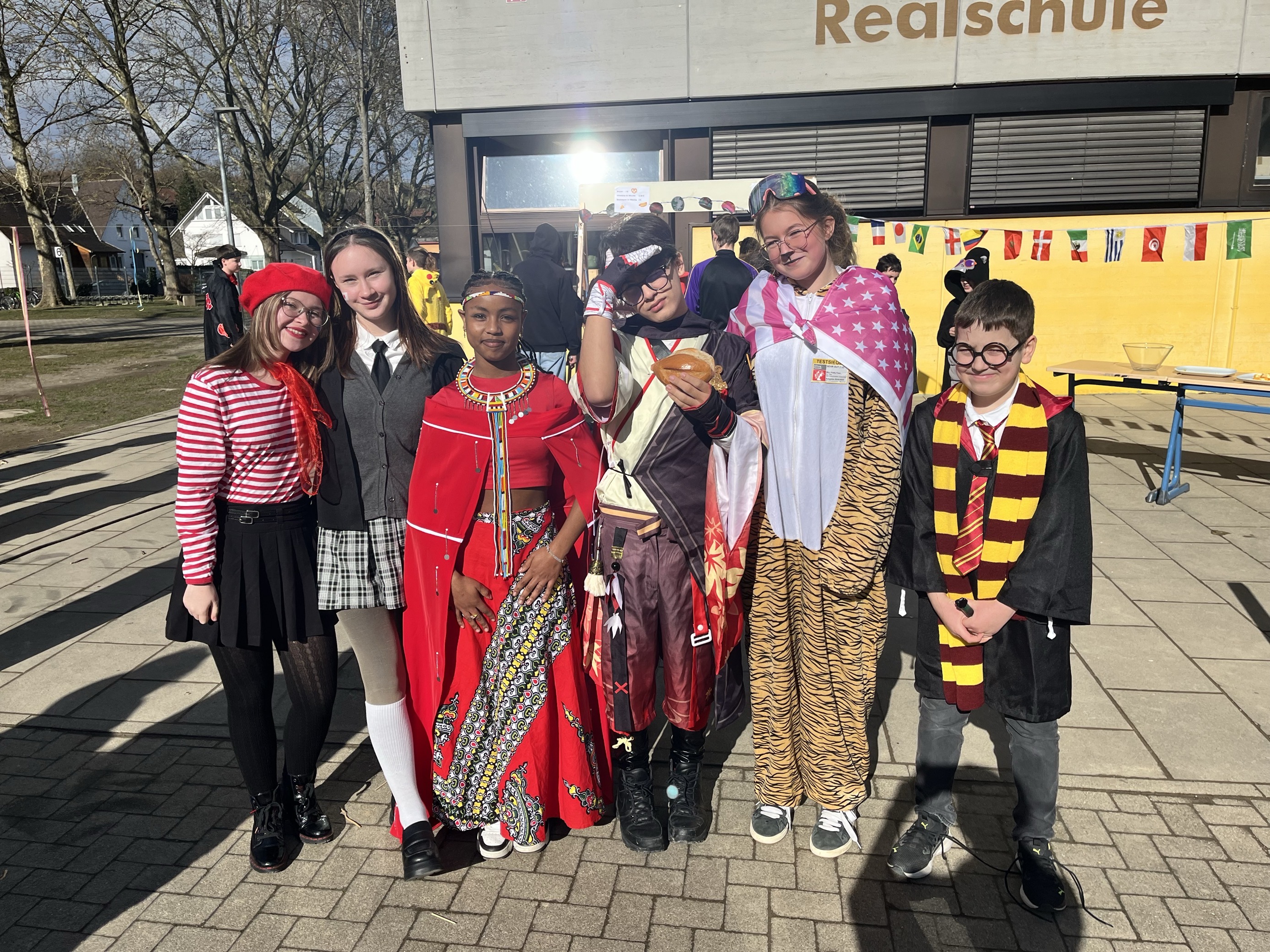  Foto zu Stefan Zweig Realschule Endingen — Fasnet an der SZRS 